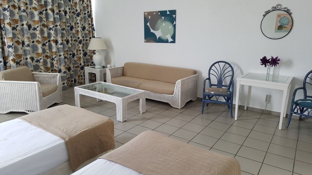 Ciw Hostel Pozo Izquierdo Zewnętrze zdjęcie